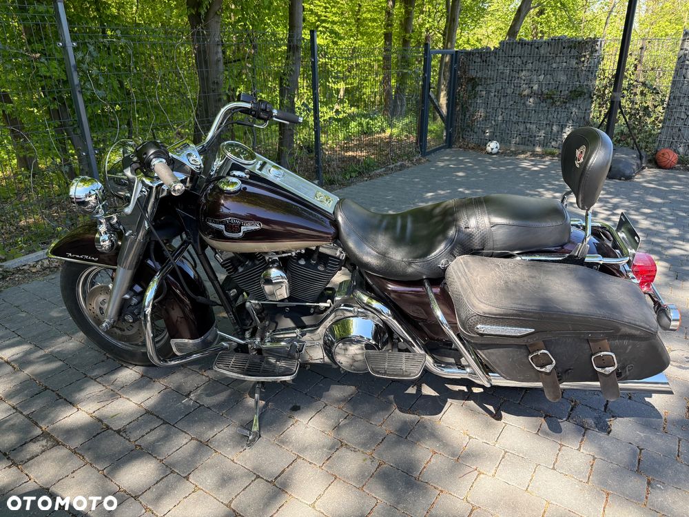 Harley-Davidson Touring Road King - 2