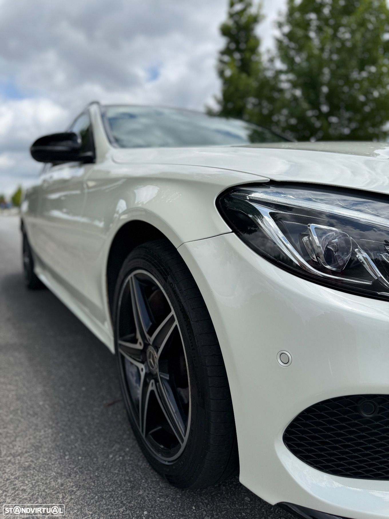 Mercedes-Benz C 300 h AMG Line - 1