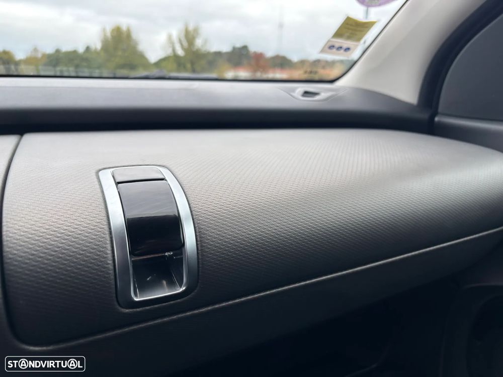 Citroën C4 Cactus PureTech 82 Shine - 42