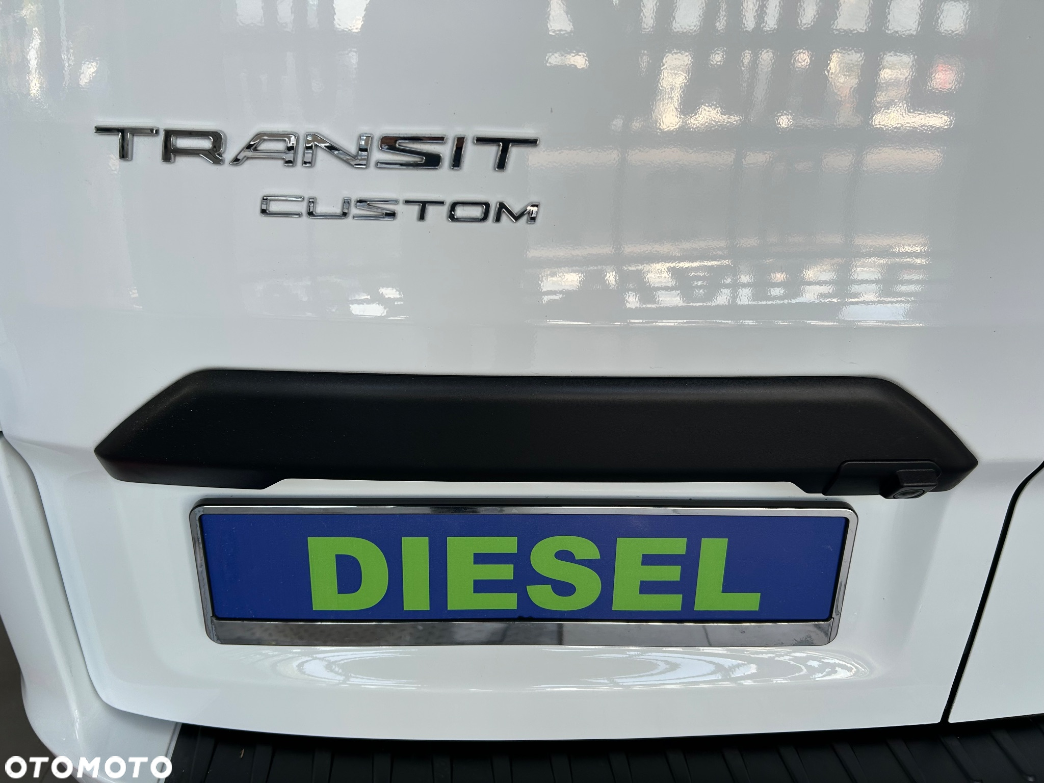 Ford Transit Custom 320 L1H2 VA Trend Nugget - 7