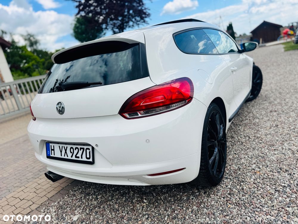Volkswagen Scirocco 1.4 TSI DSG GTS - 27
