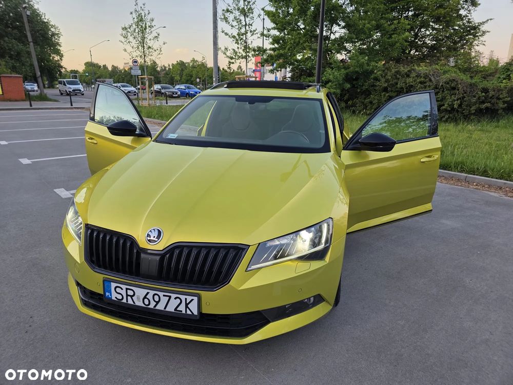 Skoda Superb 2.0 TSI Active DSG - 11