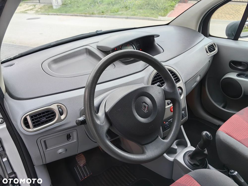 Renault Modus 1.4 16V Alize - 14