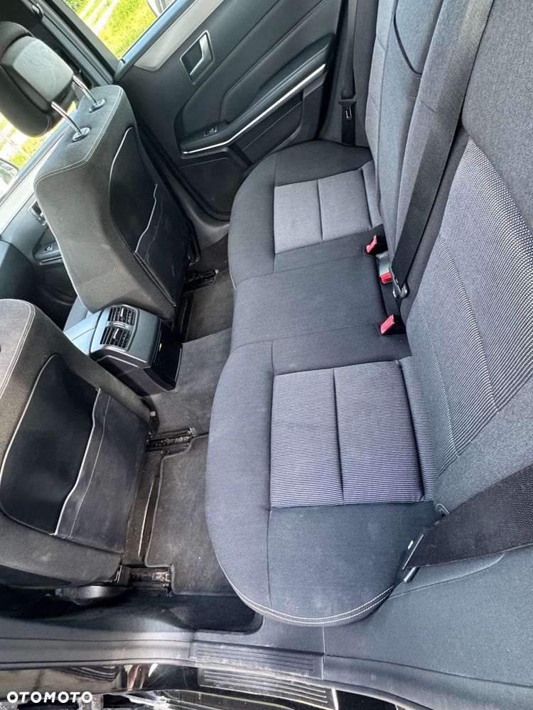 Mercedes-Benz Klasa E 200 BlueTEC 7G-TRONIC Elegance - 9