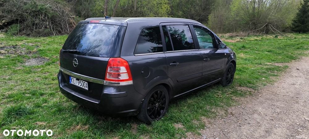 Opel Zafira 1.8 - 5