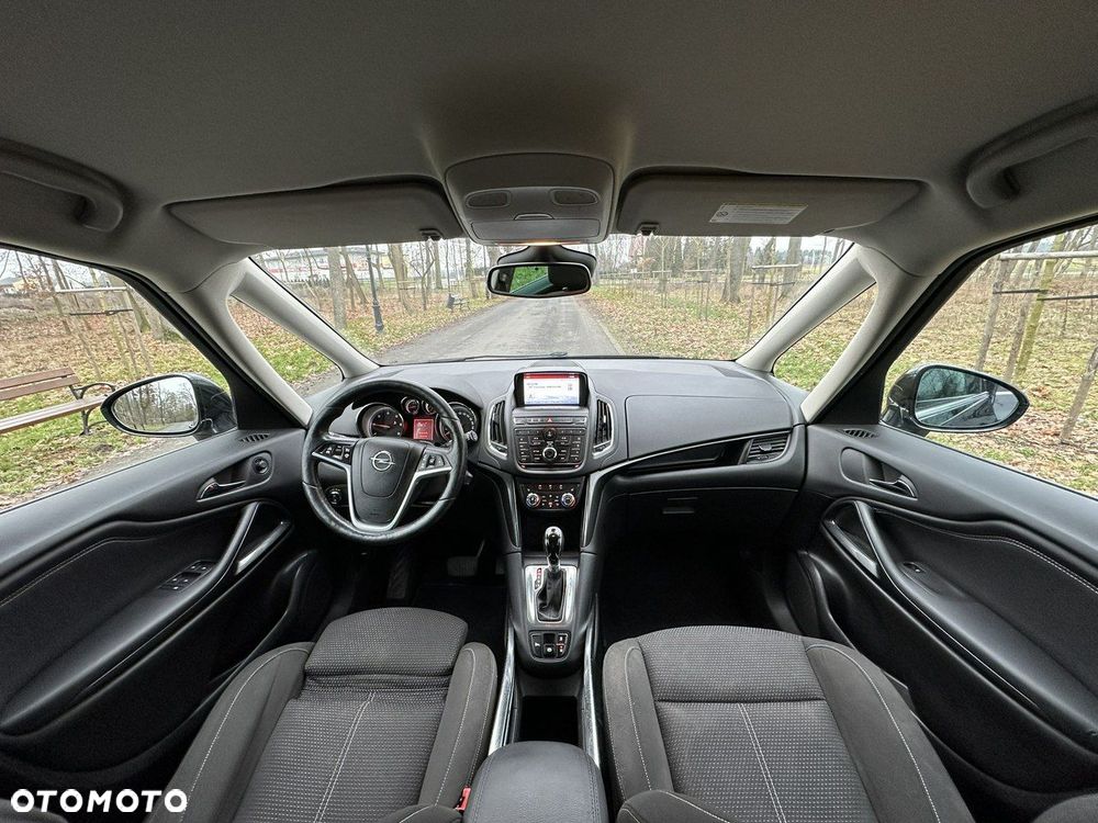 Opel Zafira - 29