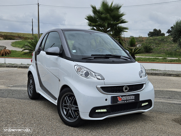 Smart ForTwo Coupé 1.0 mhd Passion 71