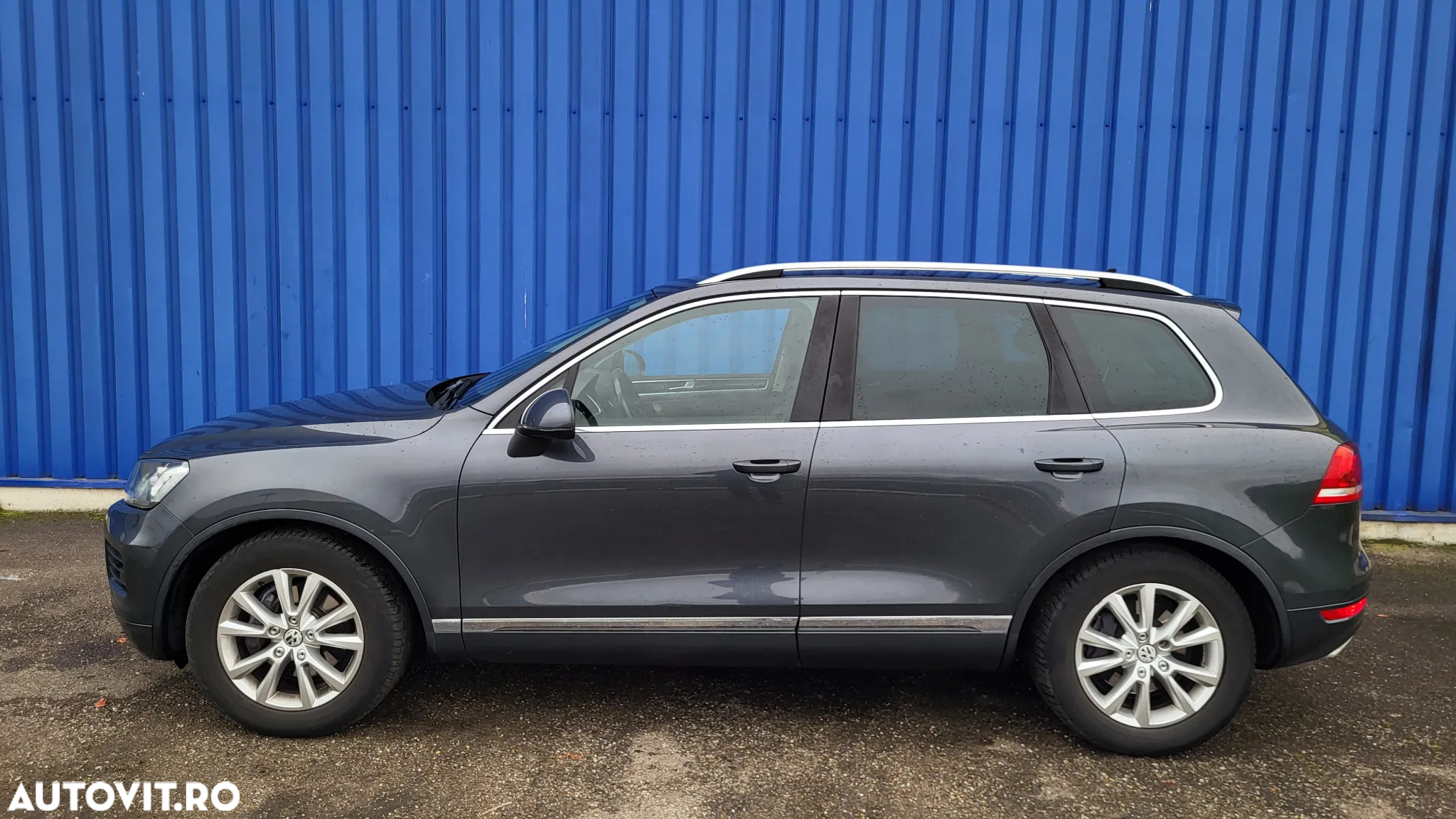 Volkswagen Touareg - 13