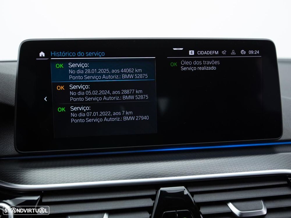 BMW 520 i Pack Desportivo M - 36
