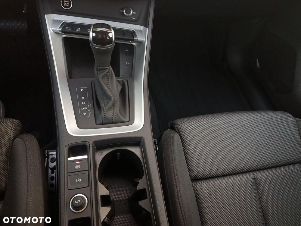 Audi Q3 Sportback TFSI mHEV 110 kW S tronic - 29