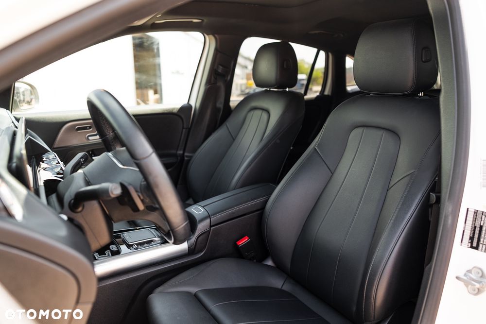 Mercedes-Benz GLA 250 8G-DCT Progressive - 21