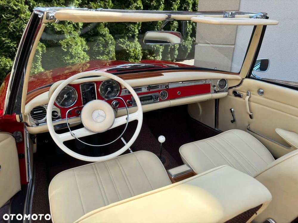 Mercedes-Benz SL - 31