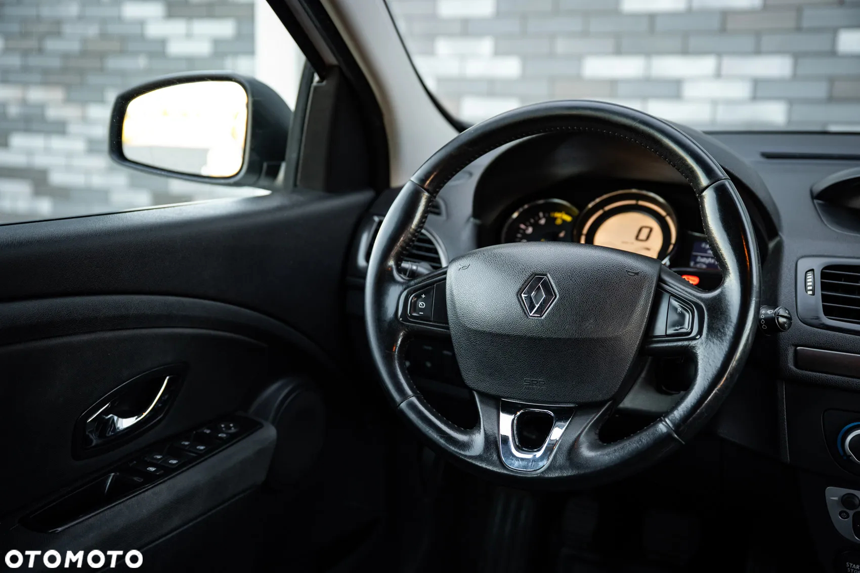 Renault Megane - 11
