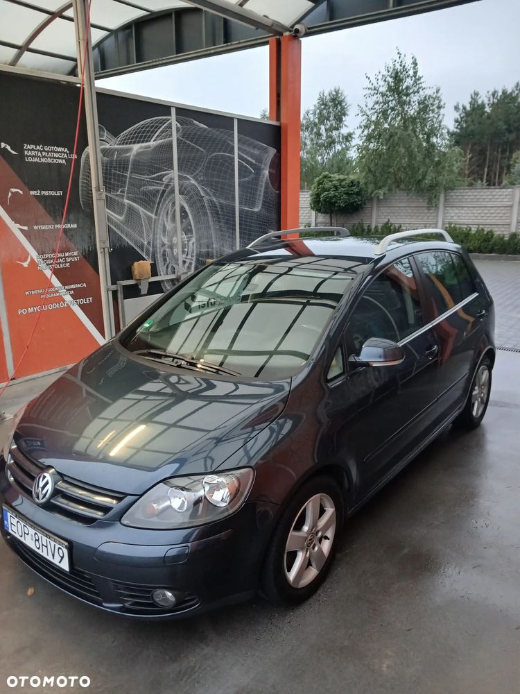 Volkswagen Golf Plus 1.9 TDI Comfortline - 3