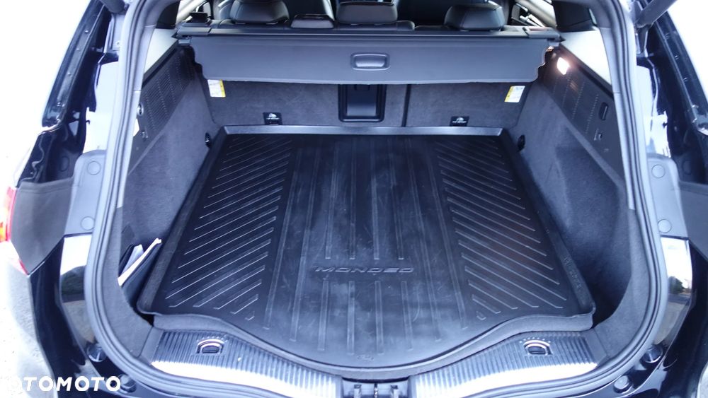 Ford Mondeo 2.0 EcoBlue ST-Line - 28