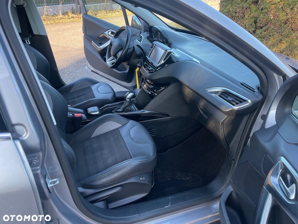 Peugeot 2008 PureTech 110 Stop&Start Active - 16