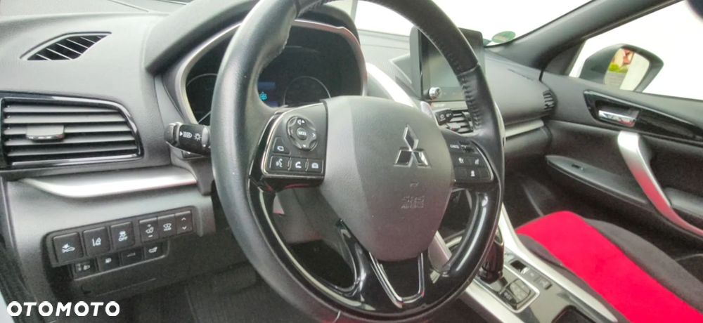 Mitsubishi Eclipse Cross - 27