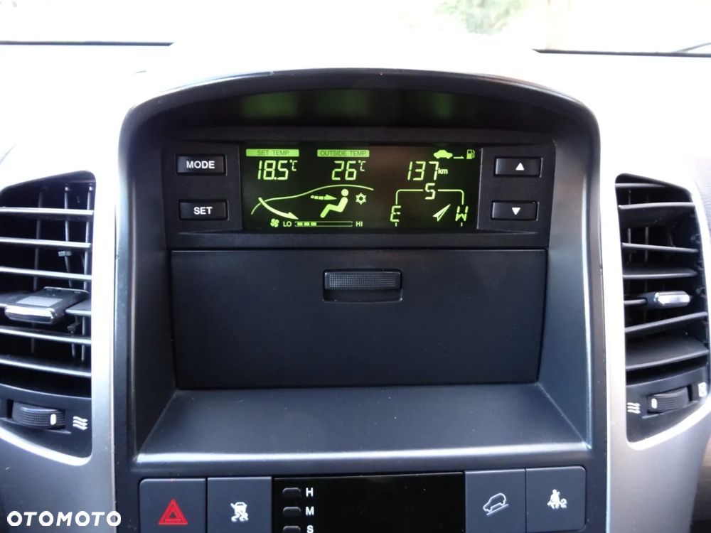 Chevrolet Captiva 2.0 2WD 7 Sitzer LS - 29