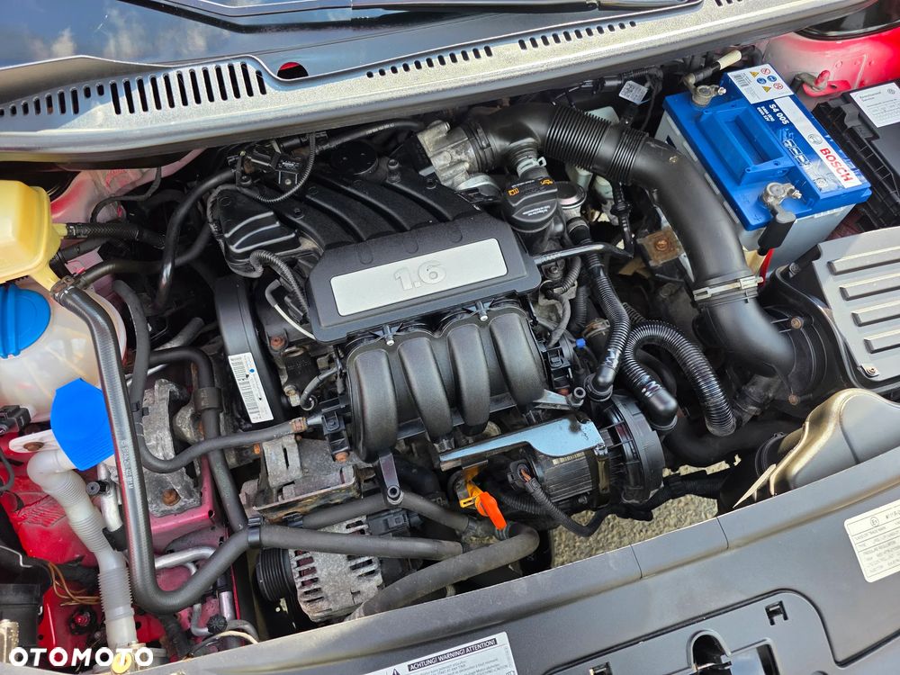 Volkswagen Caddy 1.6 Life Style (5-Si.) - 28