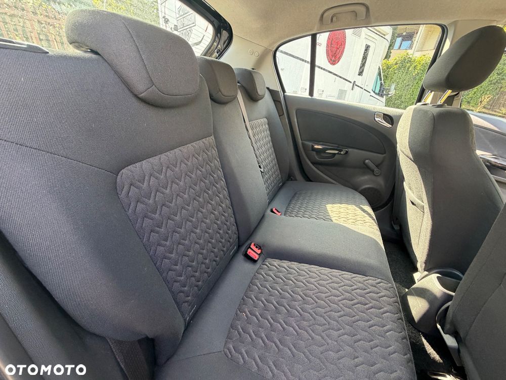 Opel Corsa 1.4 Cosmo - 11