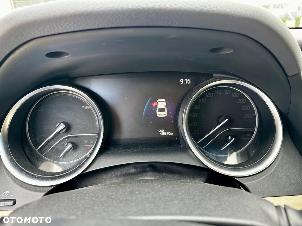 Toyota Camry 2.5 Hybrid Prestige CVT - 9