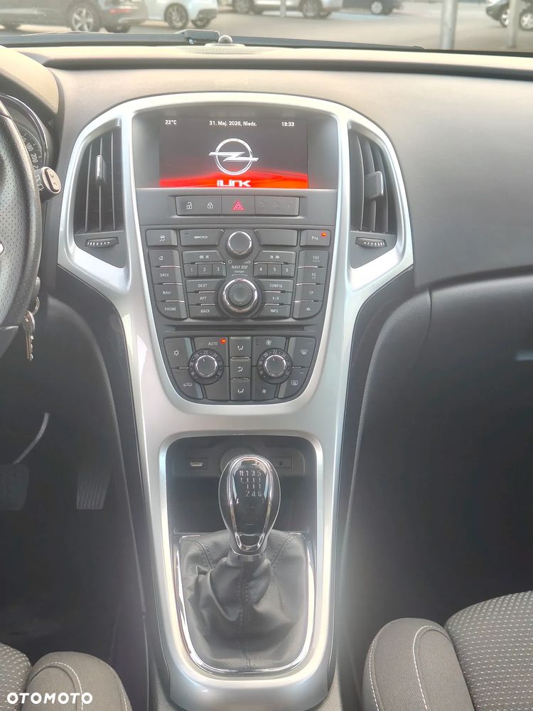 Opel Astra 1.6 T SIDI Sport S&S - 8