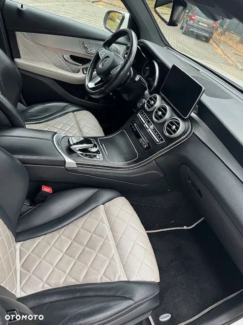 Mercedes-Benz GLC - 15