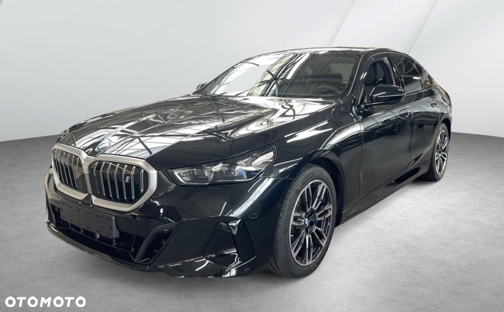 BMW i5 83.9kWh eDrive40 - 2