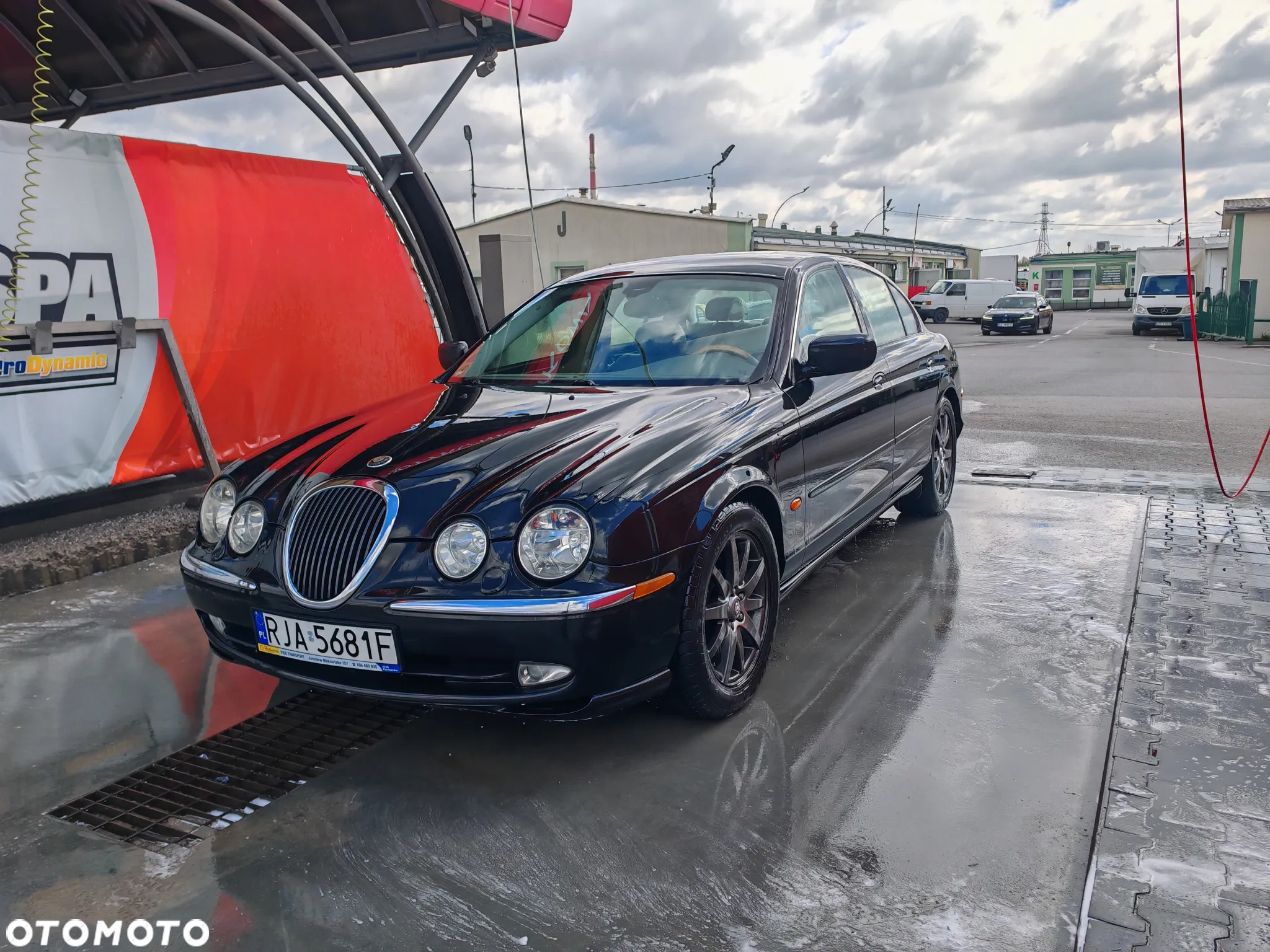 Jaguar S-Type 3.0 V6 Executive - 12