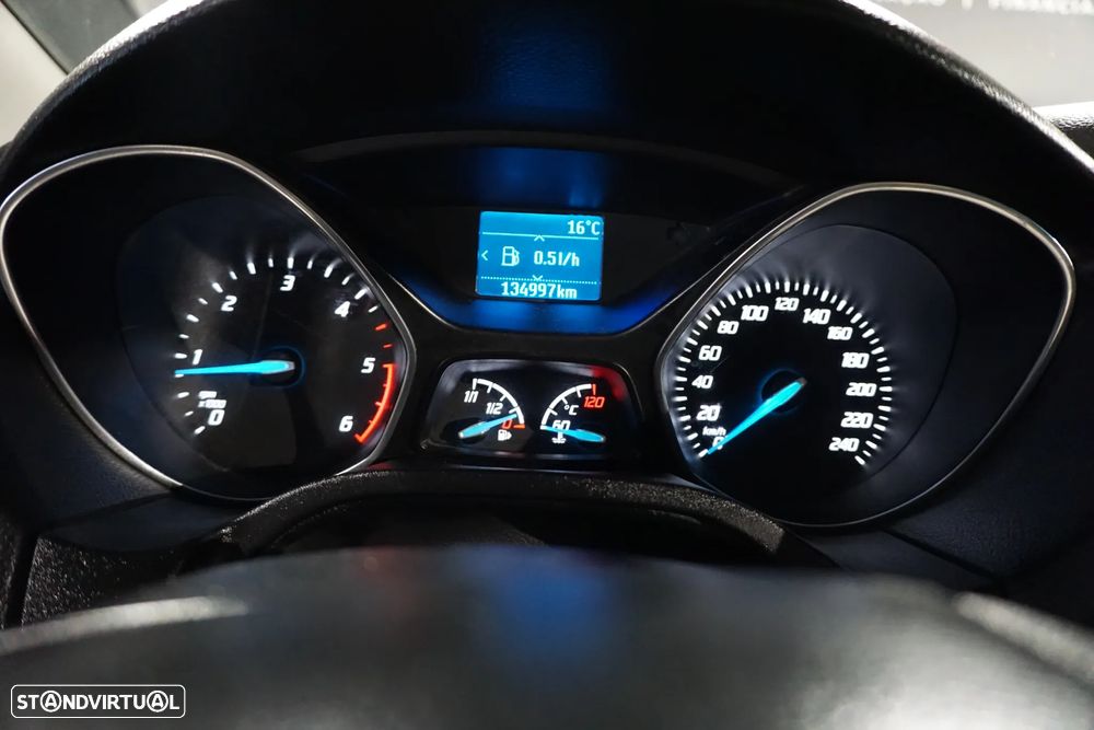 Ford Focus 1.6 TDCi ECOnetic 88g S&S Trend - 11