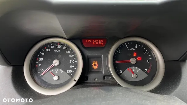 Renault Megane 1.6 Authentique - 9