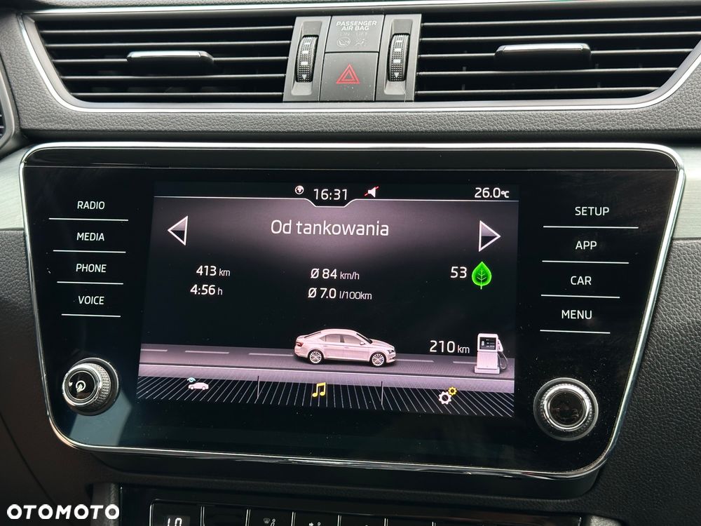 Skoda Superb 2.0 TDI Ambition DSG7 - 11