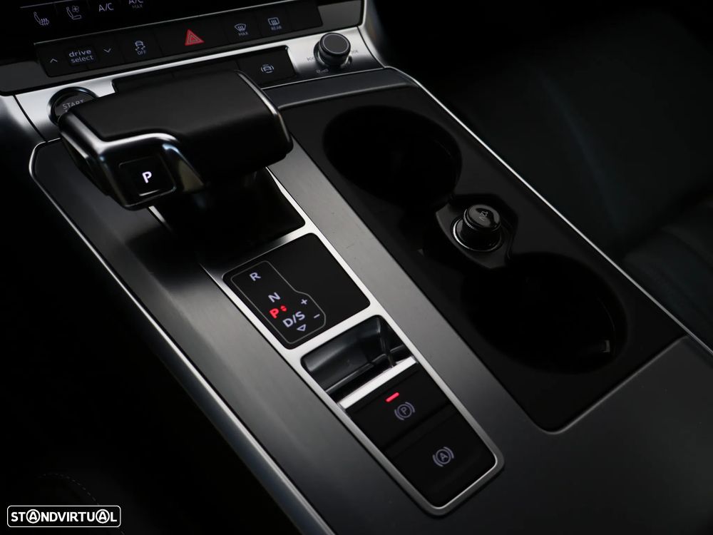 Audi A6 55 TFSI e quattro S tronic S line - 37