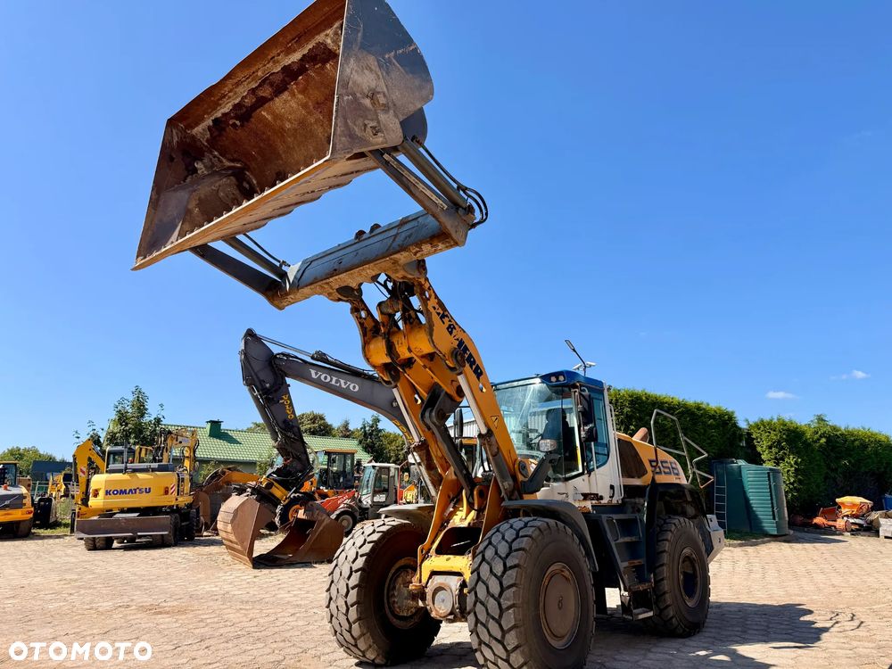 Liebherr L556 Xp Xpower, Opony Bridgestone 90%, szufla wysokiego wysypu załadunku - 5