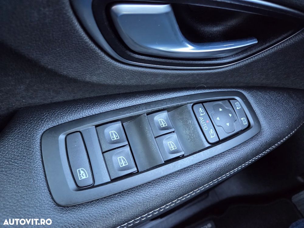 Renault Scenic BLUE dCi 120 BUSINESS EDITION - 22