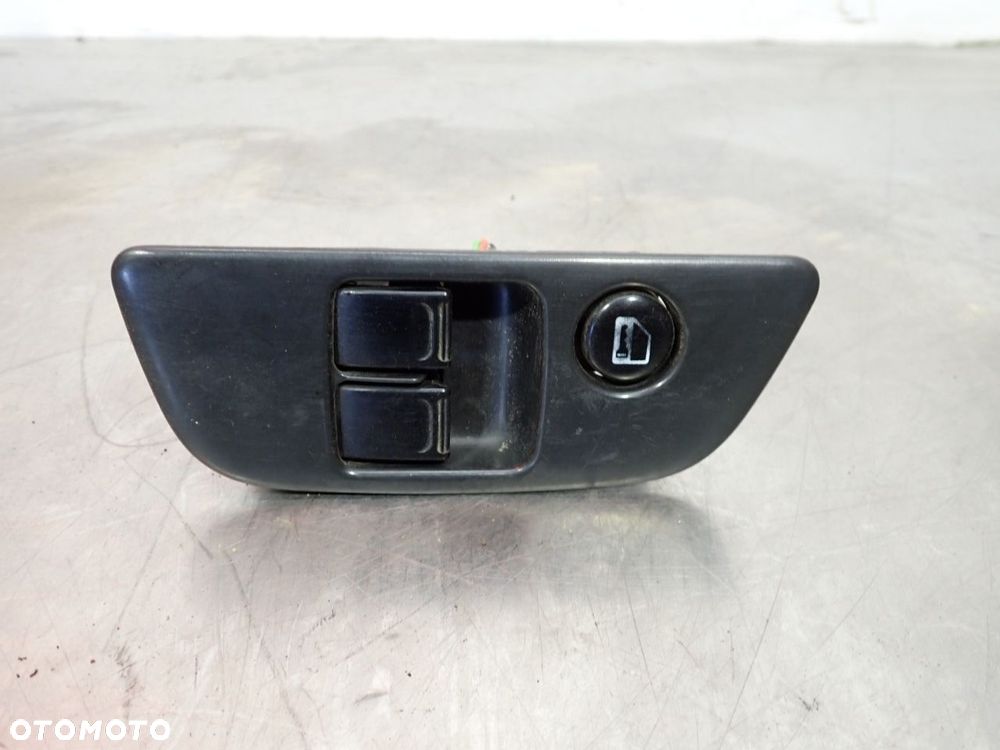 PANEL STEROWANIA SZYB SUBARU JUSTY III - 1
