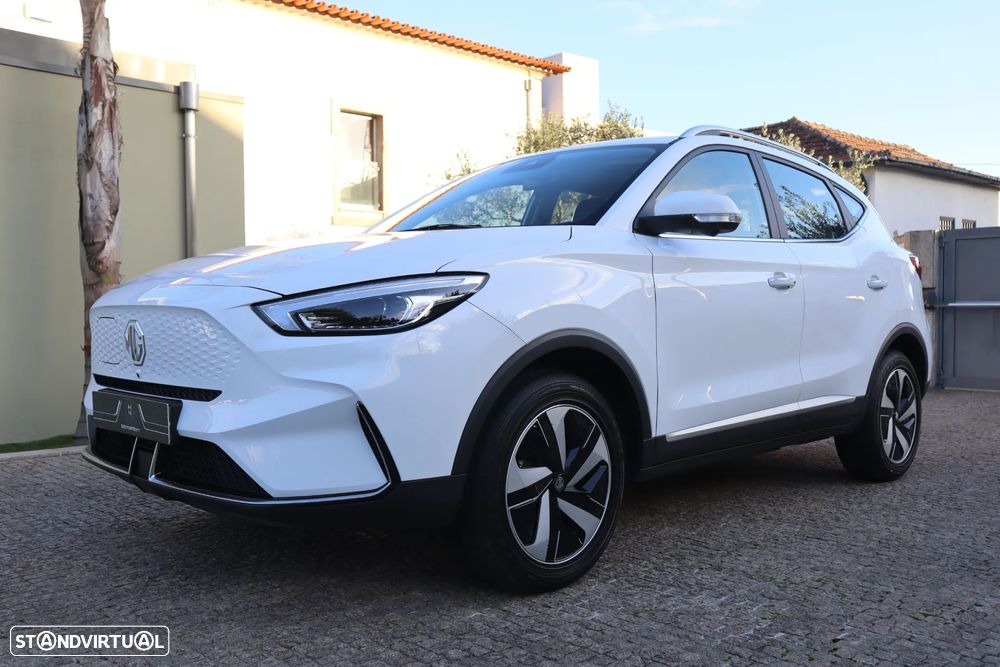 MG ZS EV 72.6 kWh Luxury - 1