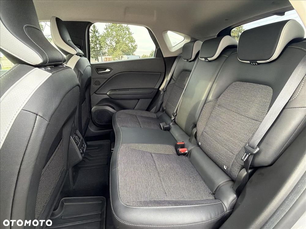 Renault Captur - 16