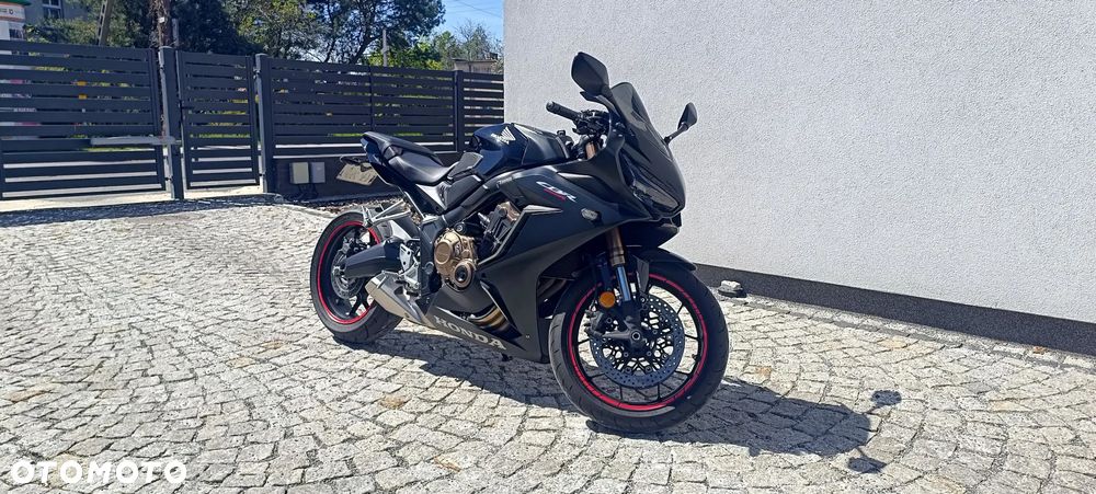 Honda CBR - 2