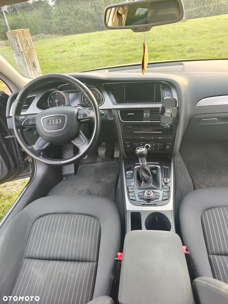 Audi A4 Avant - 8