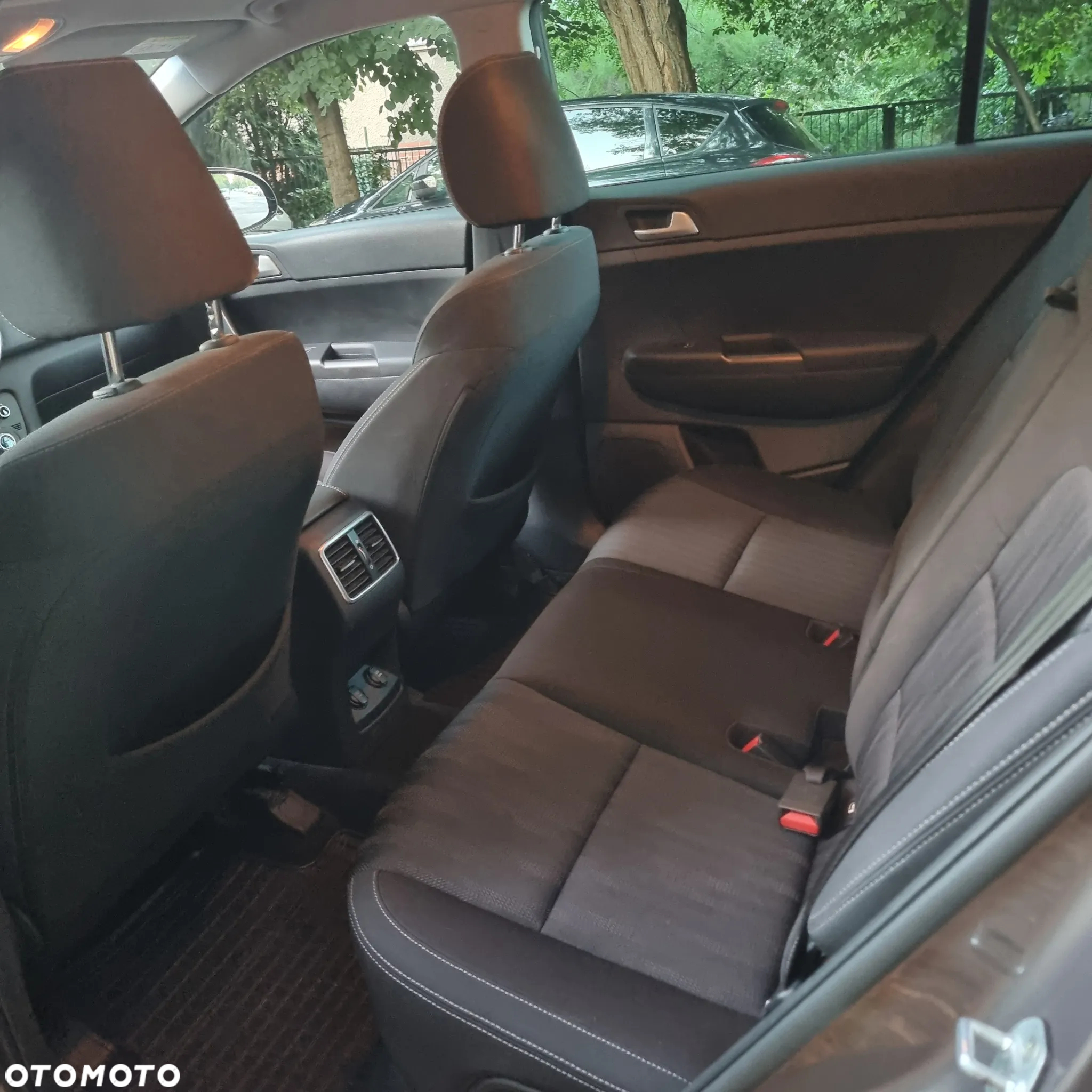 Kia Sportage - 11