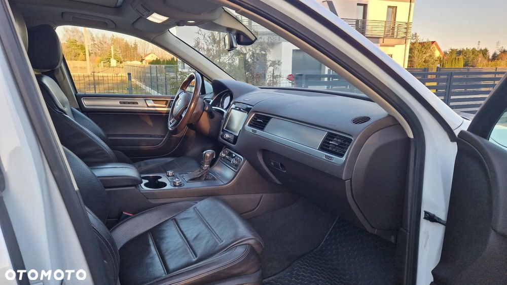 Volkswagen Touareg - 7