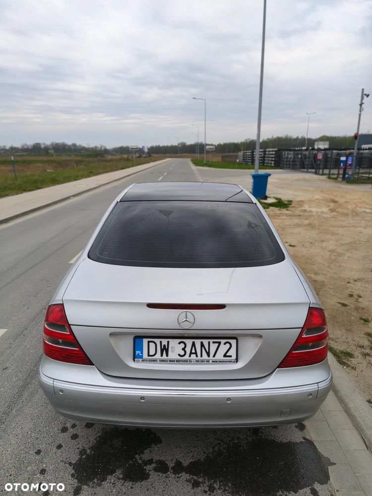 Mercedes-Benz Klasa E - 7