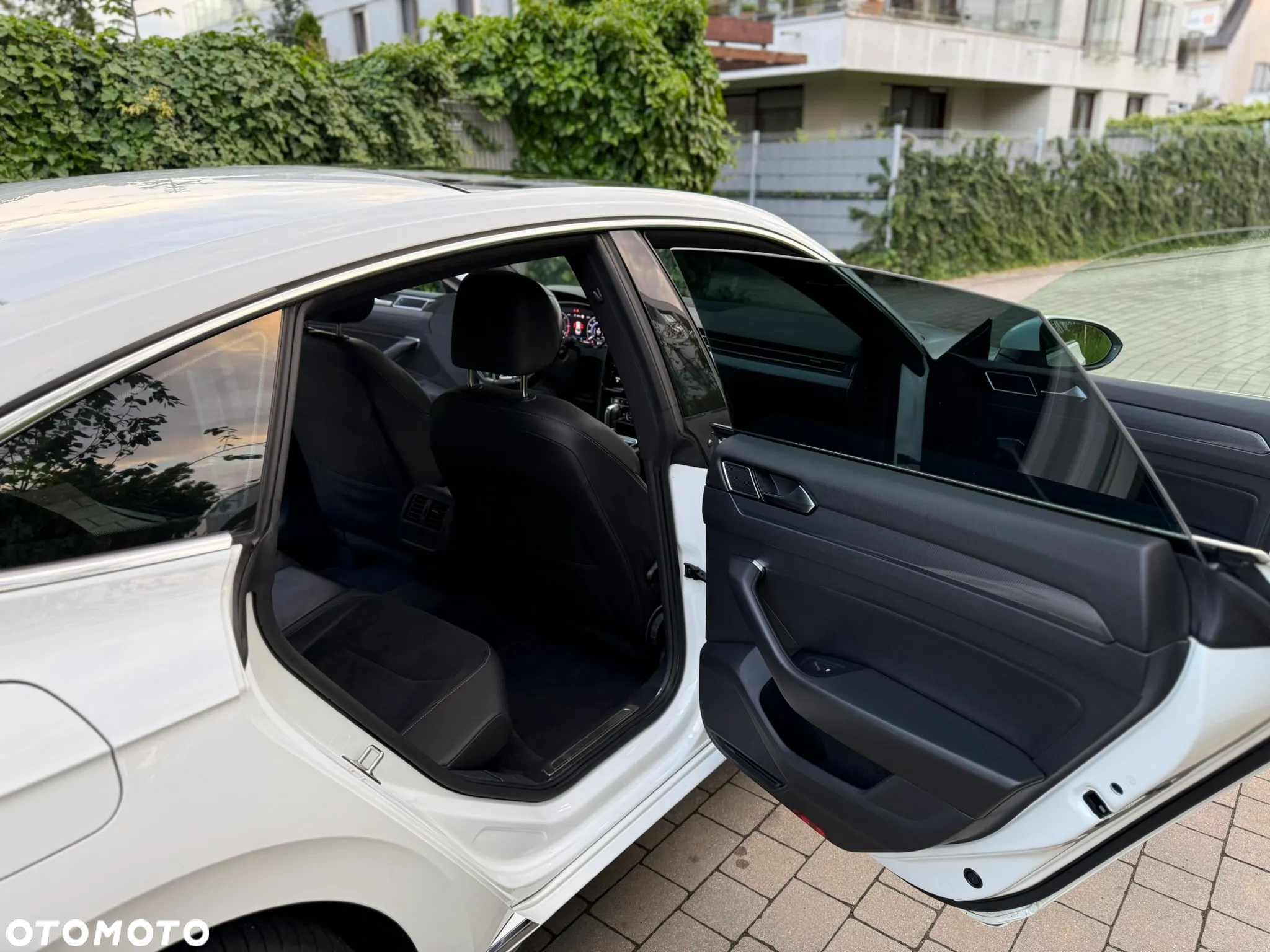 Volkswagen Arteon 2.0 TDI Bi-Turbo SCR 4Mot R-Line Edition DSG - 21
