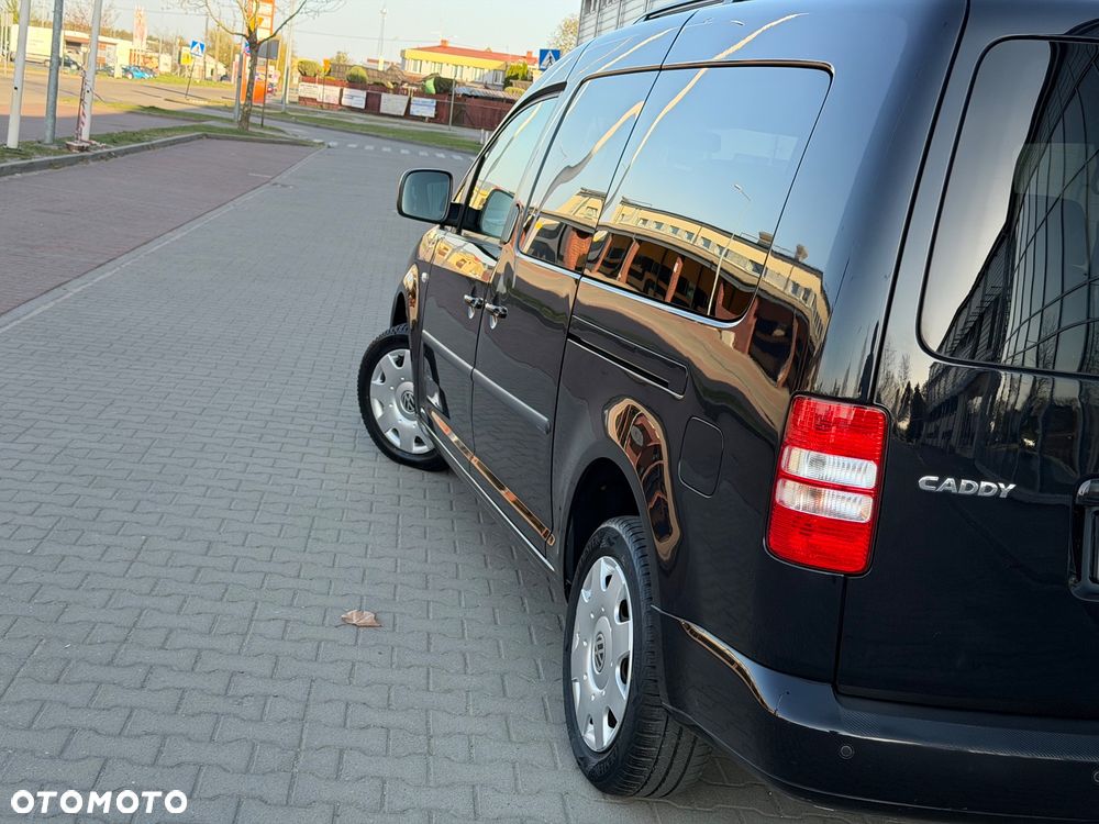 Volkswagen Caddy Maxi Highline - 40