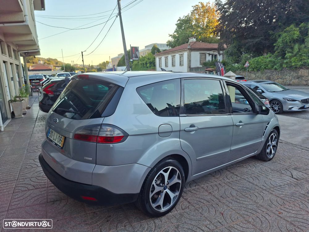 Ford S-Max 2.0 TDCi DPF Titanium - 6