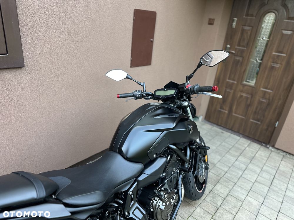 Yamaha MT - 18