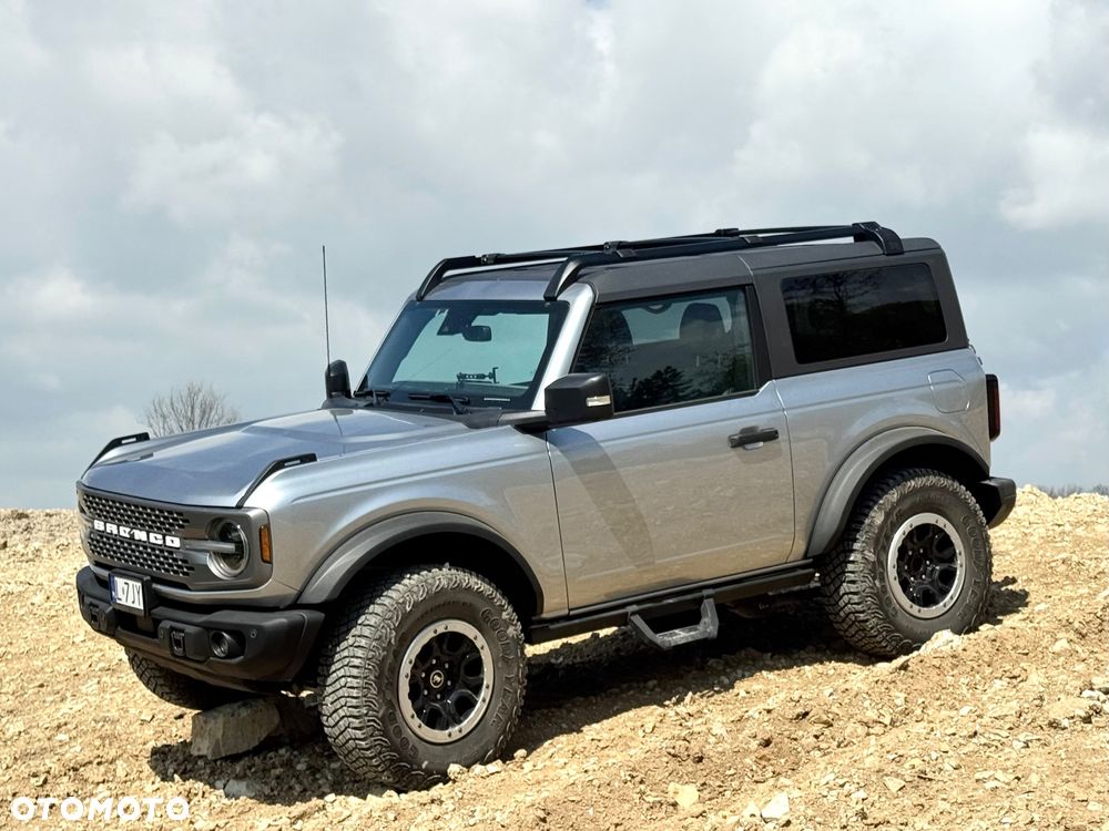 Ford Bronco - 7