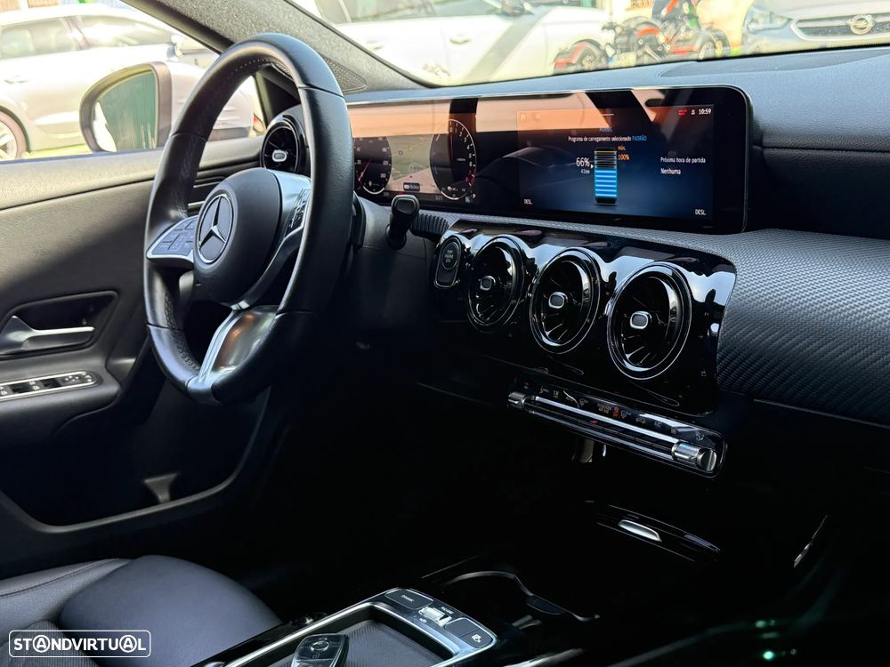 Mercedes-Benz A 250 e Progressive - 21