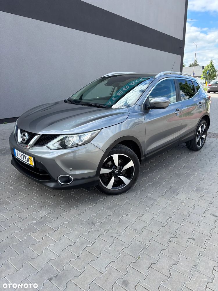Nissan Qashqai 1.6 DIG-T 360 - 1
